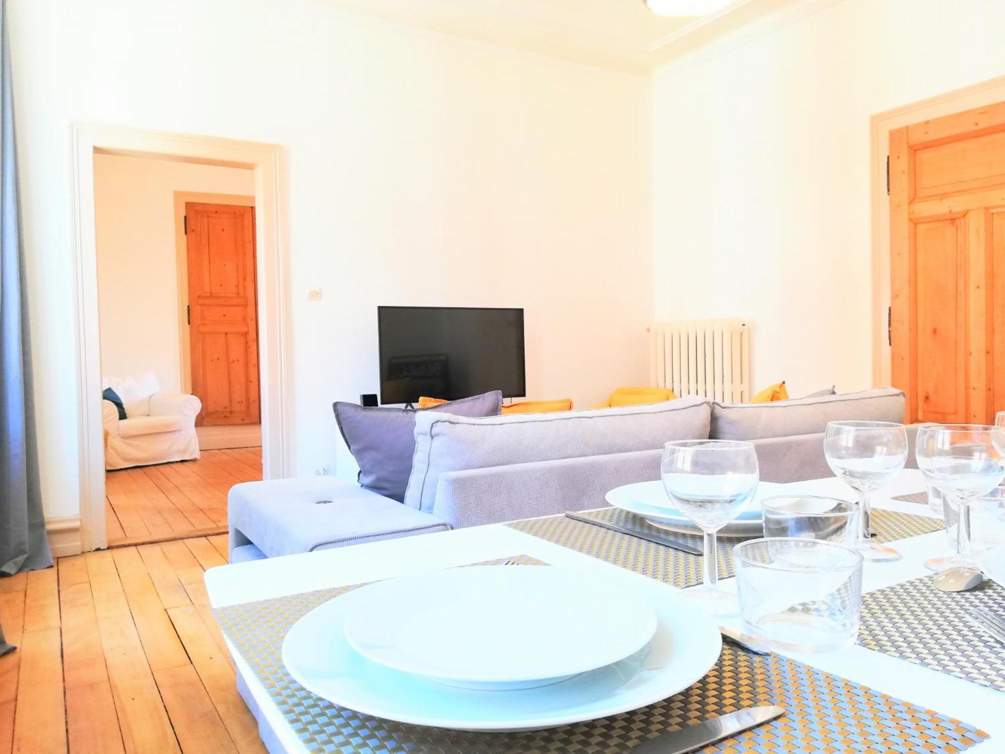 Apartament De 2 A 6 Personnes - Le Street'Art - Sarrebourg Centre - Gare A 500M - A 20 Minutes De Center Parc Et Parc Animalier Sainte-Croix - Netflix - Wifi Zewnętrze zdjęcie