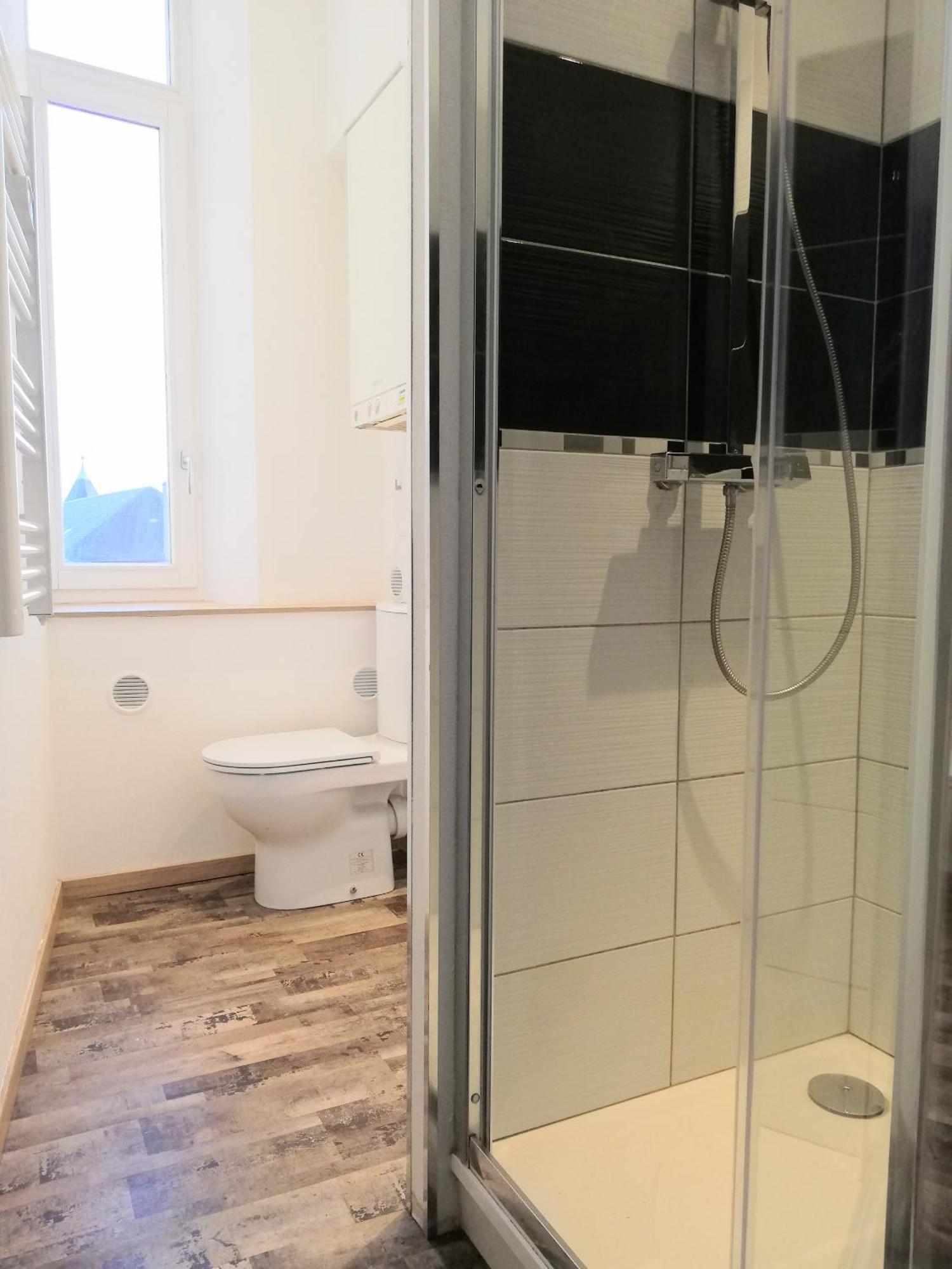 Apartament De 2 A 6 Personnes - Le Street'Art - Sarrebourg Centre - Gare A 500M - A 20 Minutes De Center Parc Et Parc Animalier Sainte-Croix - Netflix - Wifi Pokój zdjęcie