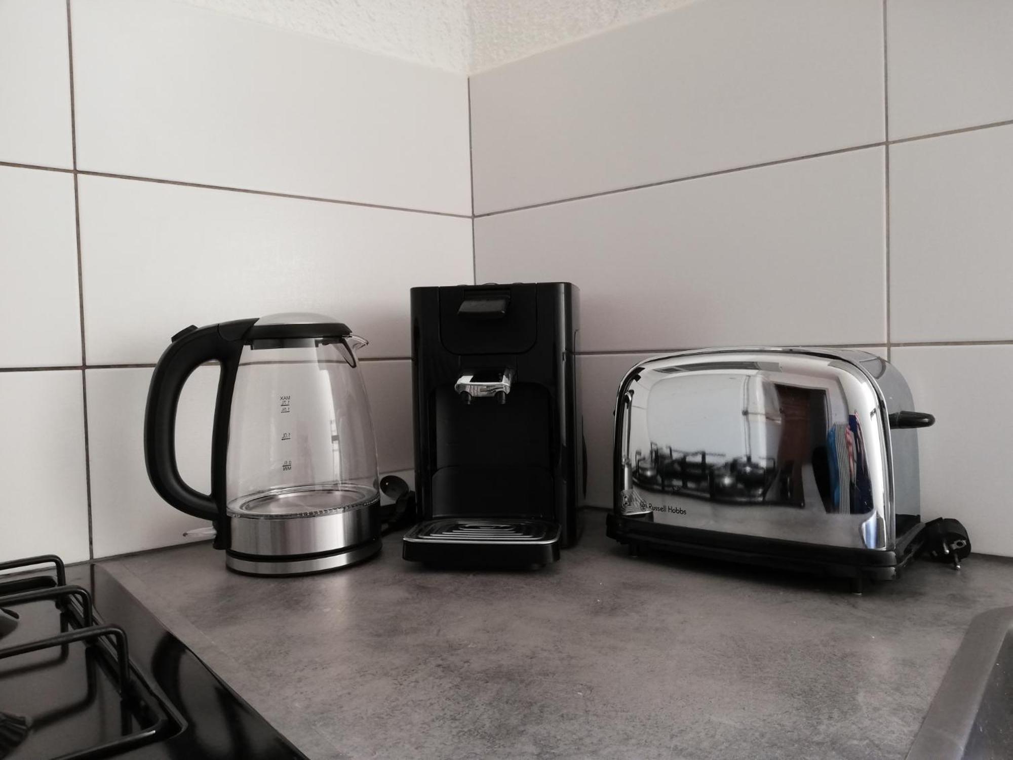 Apartament De 2 A 6 Personnes - Le Street'Art - Sarrebourg Centre - Gare A 500M - A 20 Minutes De Center Parc Et Parc Animalier Sainte-Croix - Netflix - Wifi Pokój zdjęcie